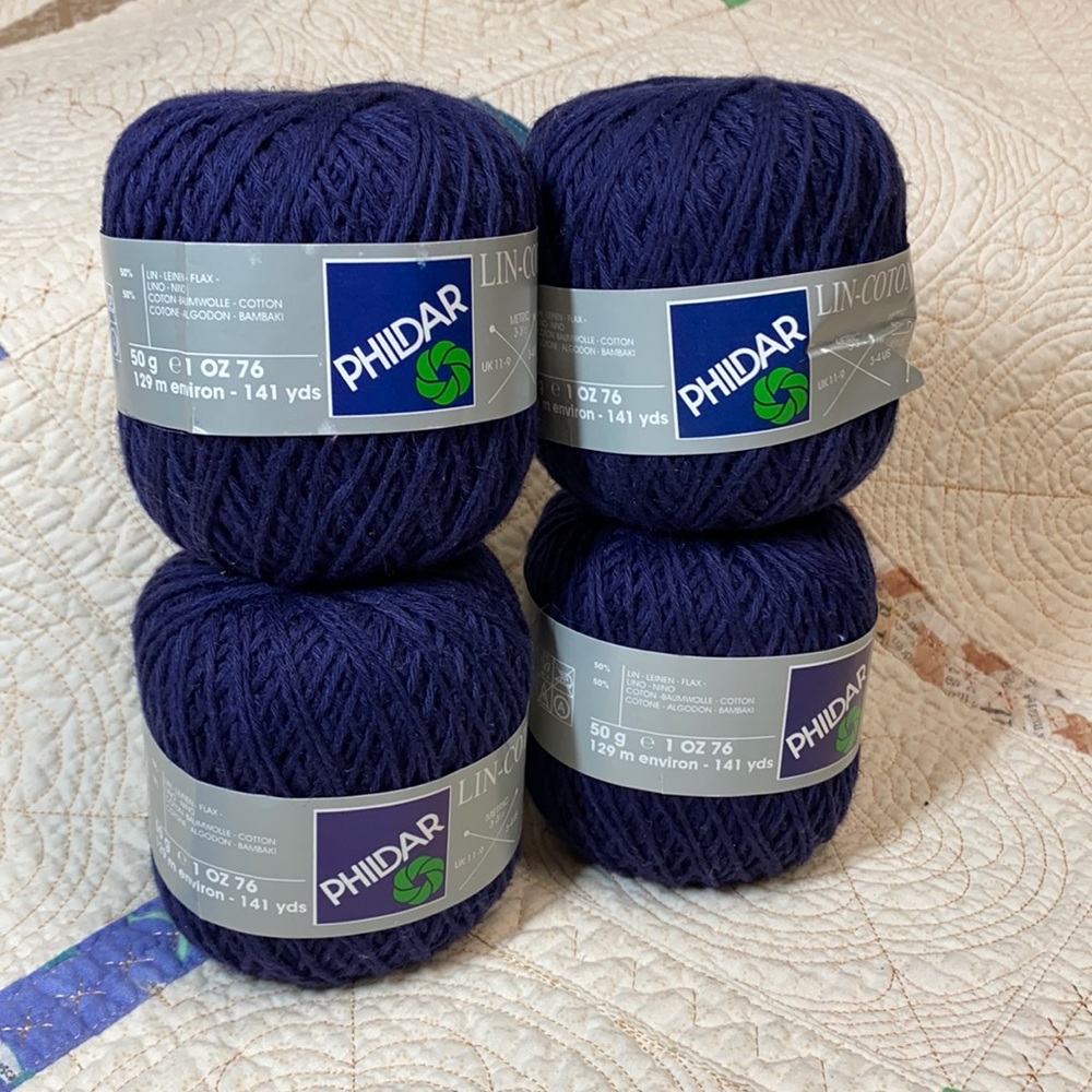 PHILDAR Lin-cotton lot of 4 skeins navy made in Germany. 50/50 linen cotton